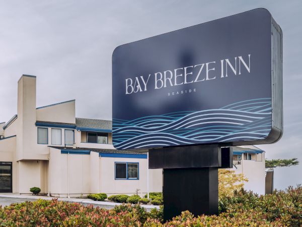 Bay Breeze Inn