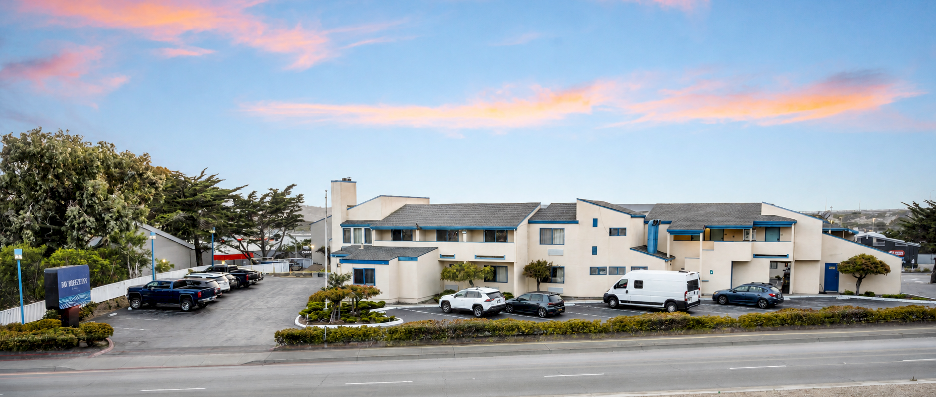 Bay Breeze Inn